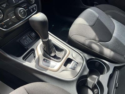 2015 Jeep Cherokee Sport