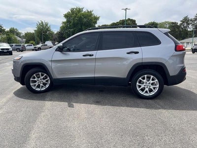 2015 Jeep Cherokee Sport