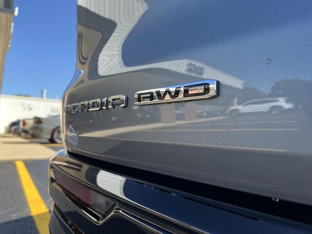 2027 GMC Acadia Denali Ultimate
