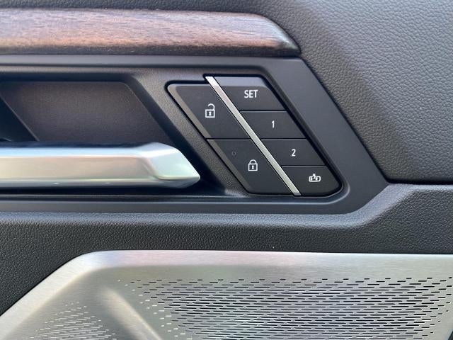 2027 GMC Acadia Denali Ultimate