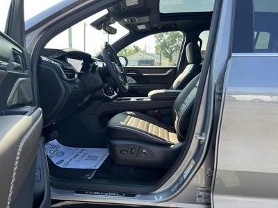 2027 GMC Acadia Denali Ultimate