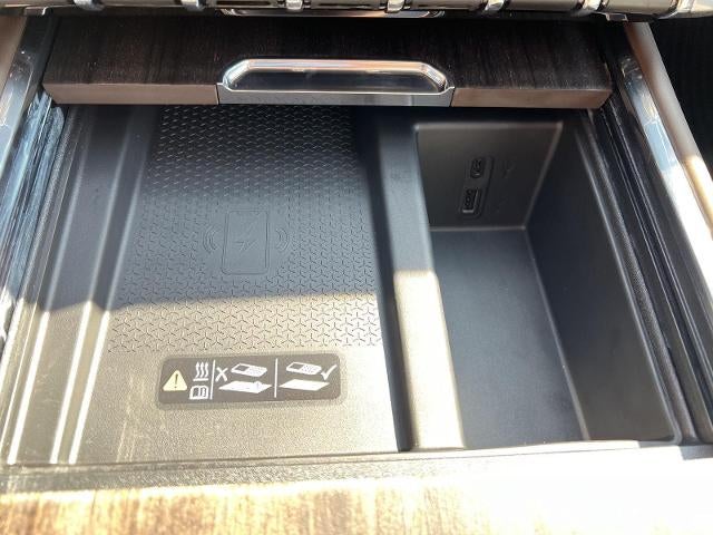 2027 GMC Acadia Denali Ultimate