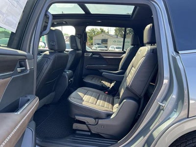 2027 GMC Acadia Denali Ultimate