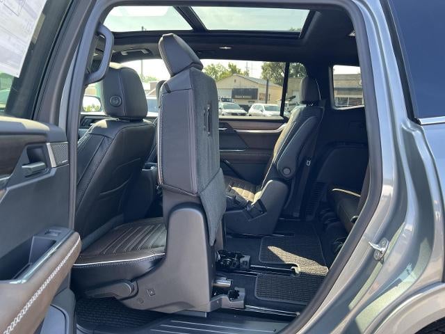 2027 GMC Acadia Denali Ultimate