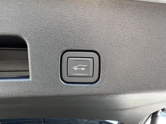 2027 GMC Acadia Denali Ultimate