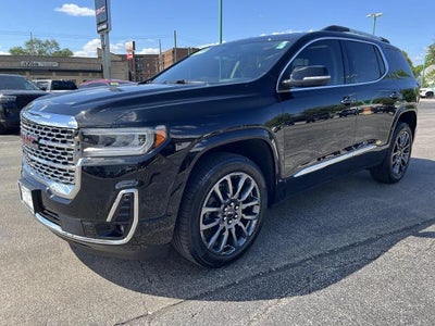2023 GMC Acadia Denali