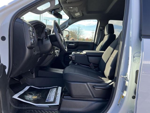 2025 GMC Sierra 2500 HD Pro