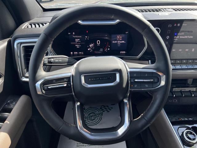 2023 GMC Canyon Denali