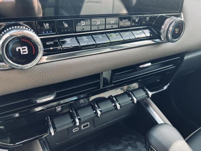 2023 GMC Canyon Denali