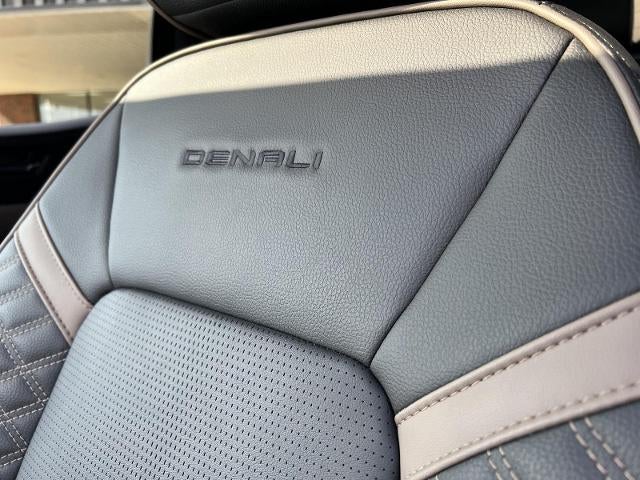 2023 GMC Canyon Denali