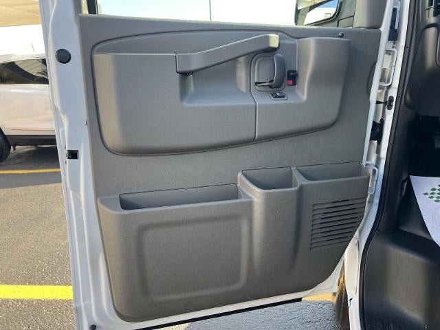 2027 GMC Savana Cargo Base