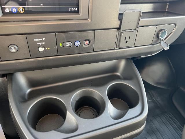 2027 GMC Savana Cargo Base