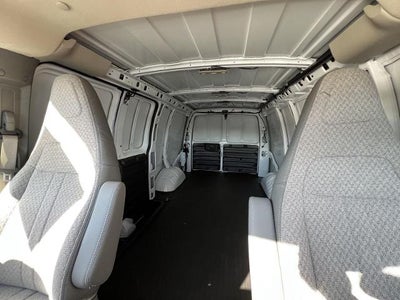 2027 GMC Savana Cargo Base