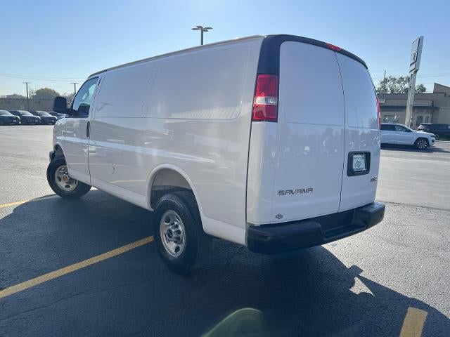 2027 GMC Savana Cargo Base