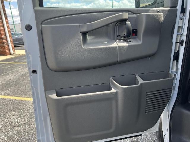 2026 GMC Savana Cargo Base