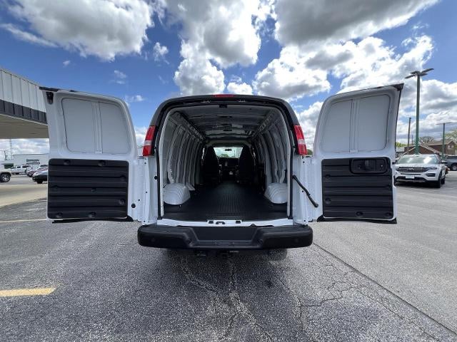 2026 GMC Savana Cargo Base