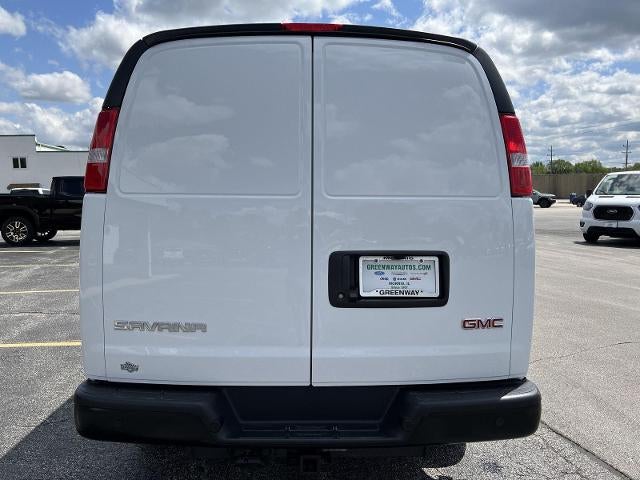 2026 GMC Savana Cargo Base