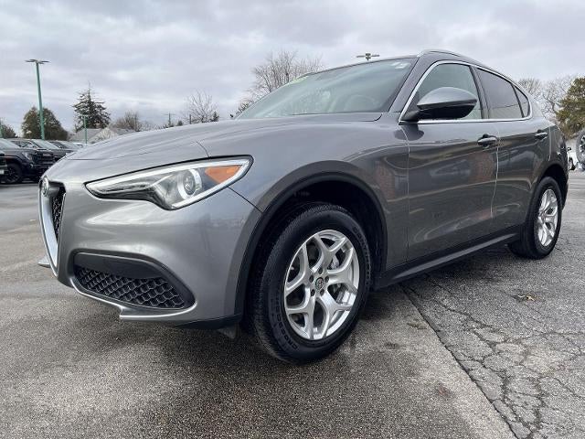 2021 Alfa Romeo Stelvio Base
