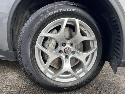 2021 Alfa Romeo Stelvio Base