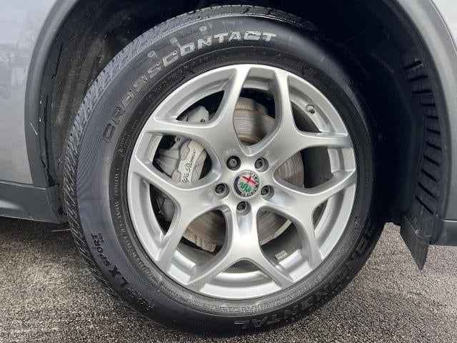 2021 Alfa Romeo Stelvio Base