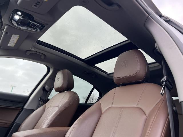 2021 Alfa Romeo Stelvio Base