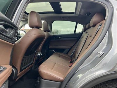2021 Alfa Romeo Stelvio Base