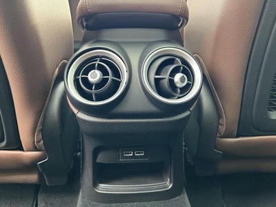 2021 Alfa Romeo Stelvio Base