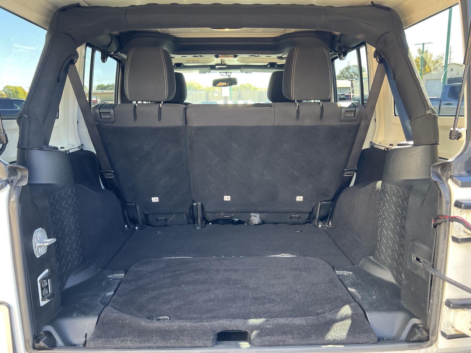 2018 Jeep Wrangler JK Unlimited Sahara