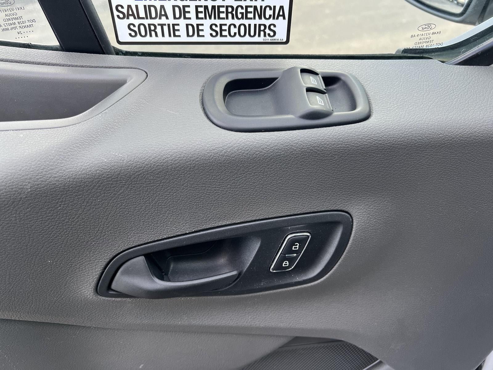 2024 Ford Transit Passenger Wagon XLT