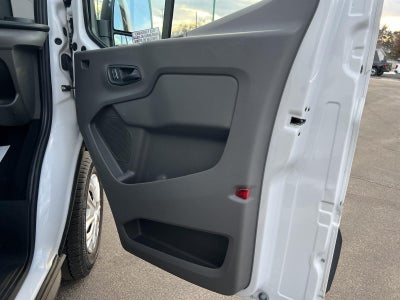 2024 Ford Transit Passenger Wagon XLT