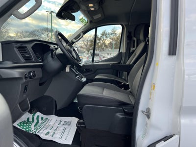 2024 Ford Transit Passenger Wagon XLT