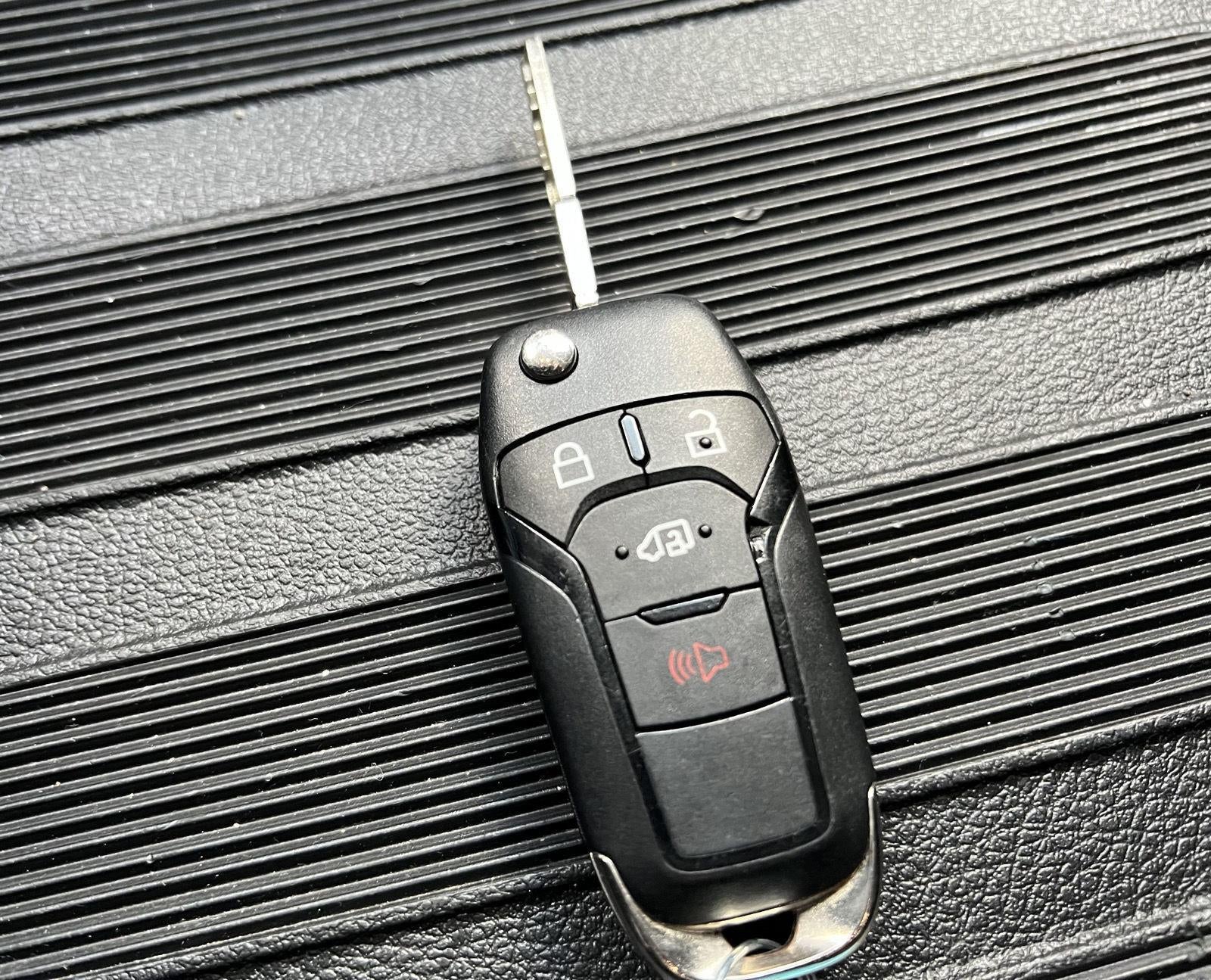 2024 Ford Transit Passenger Wagon XLT