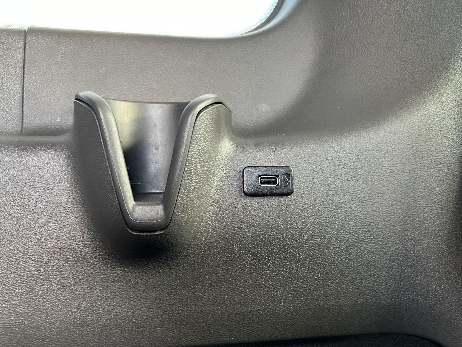 2024 Ford Transit Passenger Wagon XLT