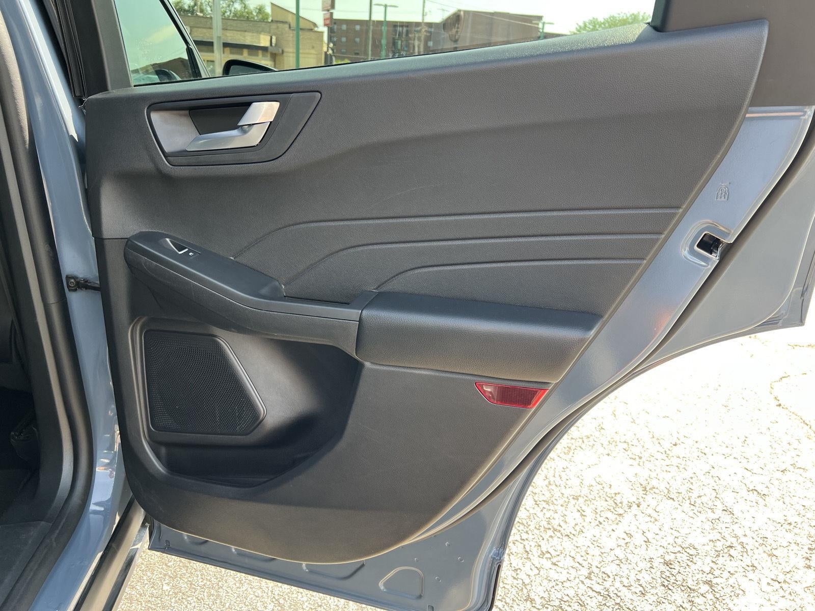 2025 Ford Escape ST-Line Select