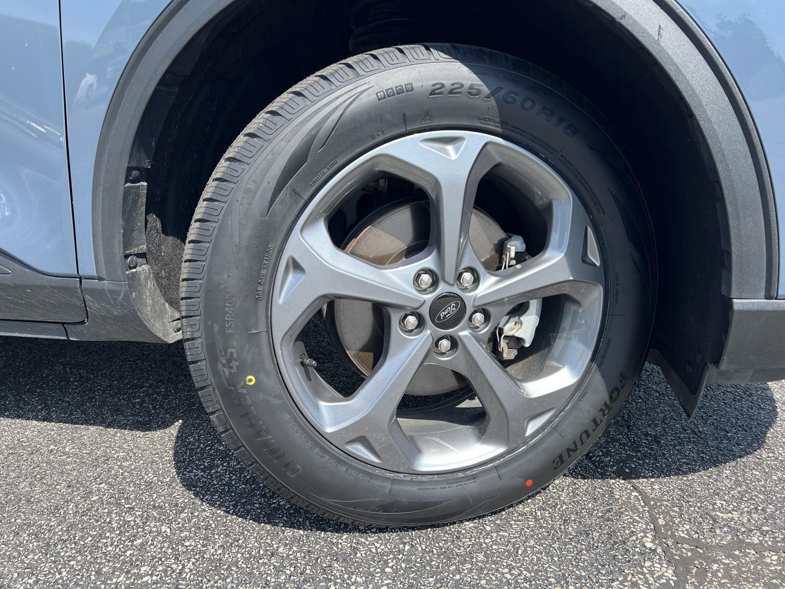 2025 Ford Escape ST-Line Select