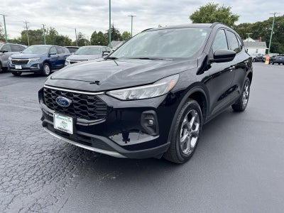 2025 Ford Escape ST-Line Select