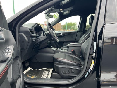 2025 Ford Escape ST-Line Select
