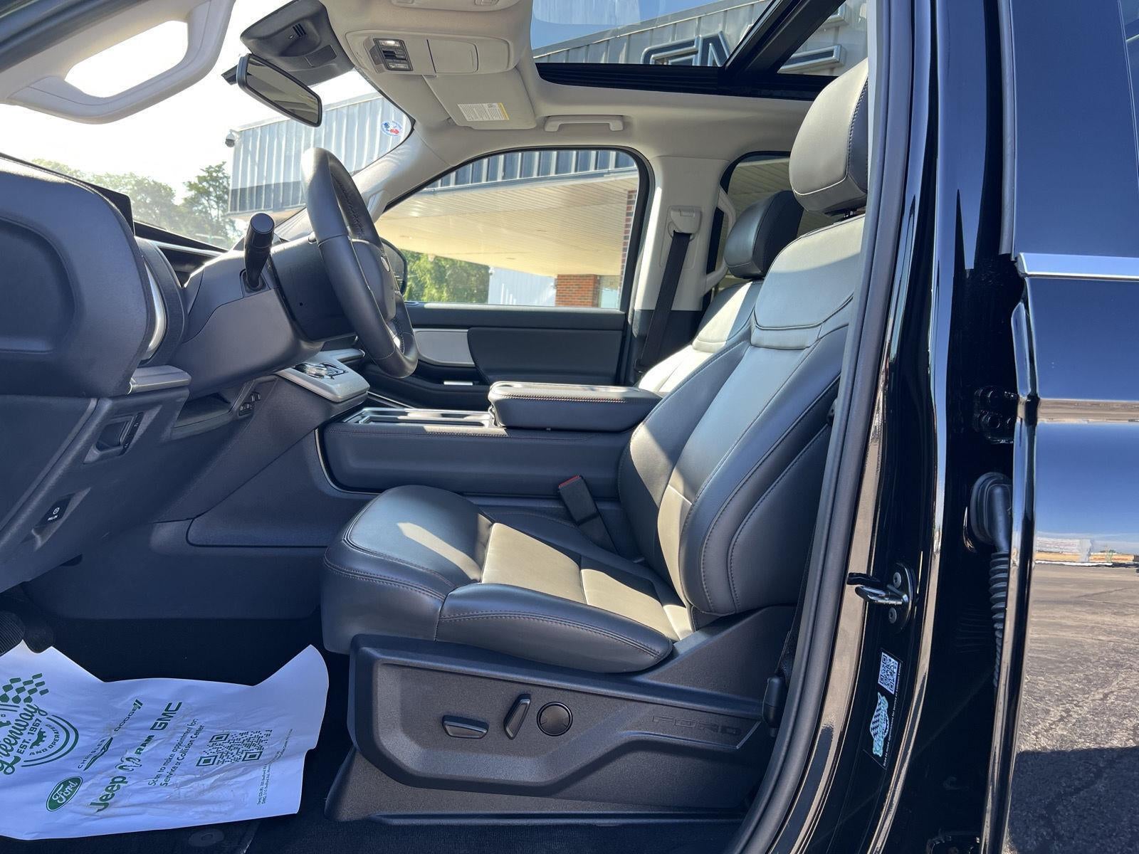 2025 Ford Expedition Max Active