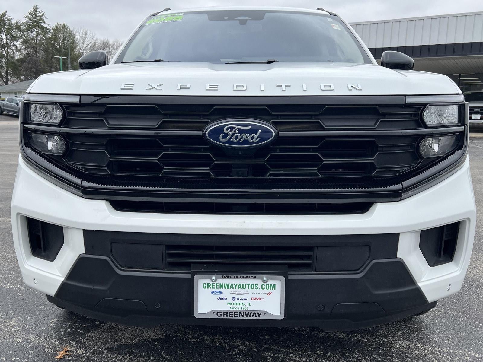 2025 Ford Expedition Active