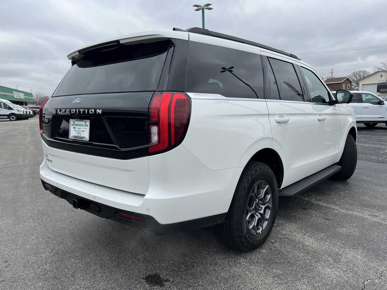 2025 Ford Expedition Active