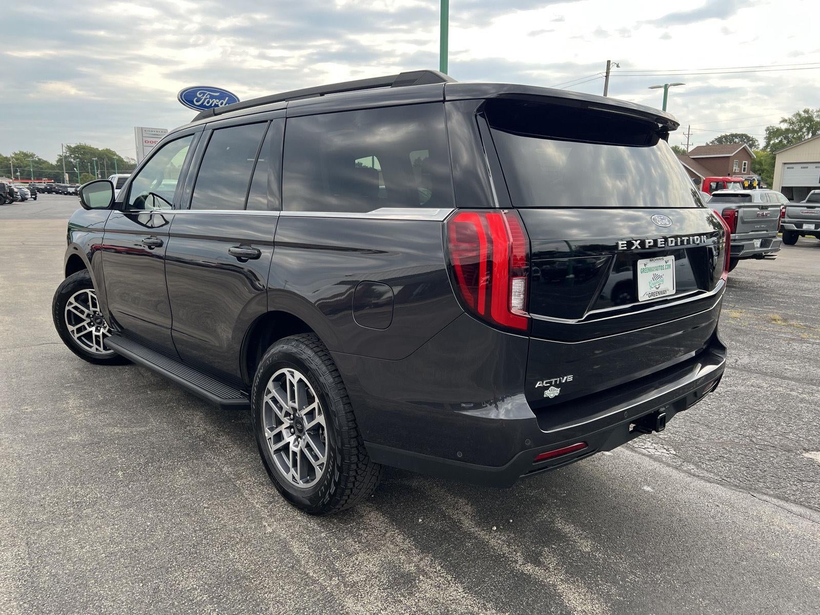 2025 Ford Expedition Active