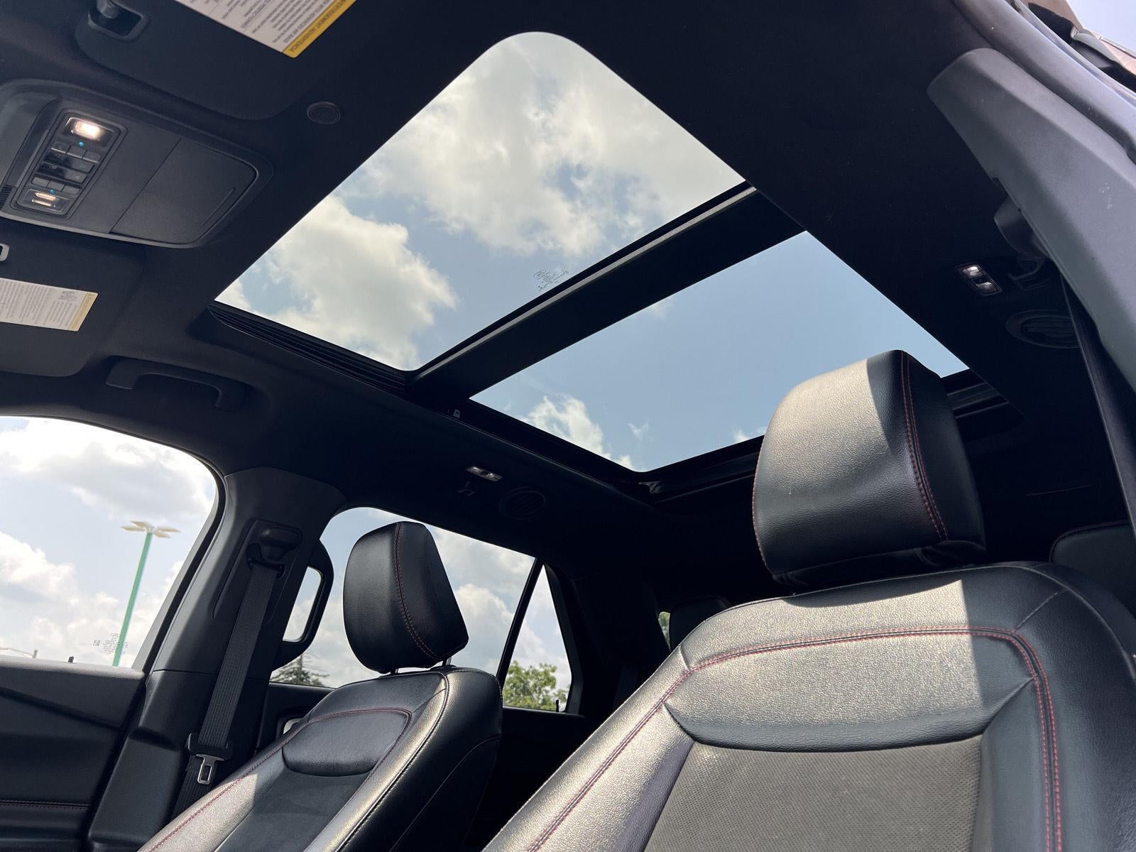 2022 Ford Explorer ST-Line