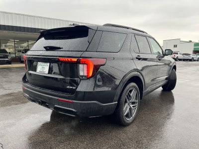 2025 Ford Explorer ST-Line