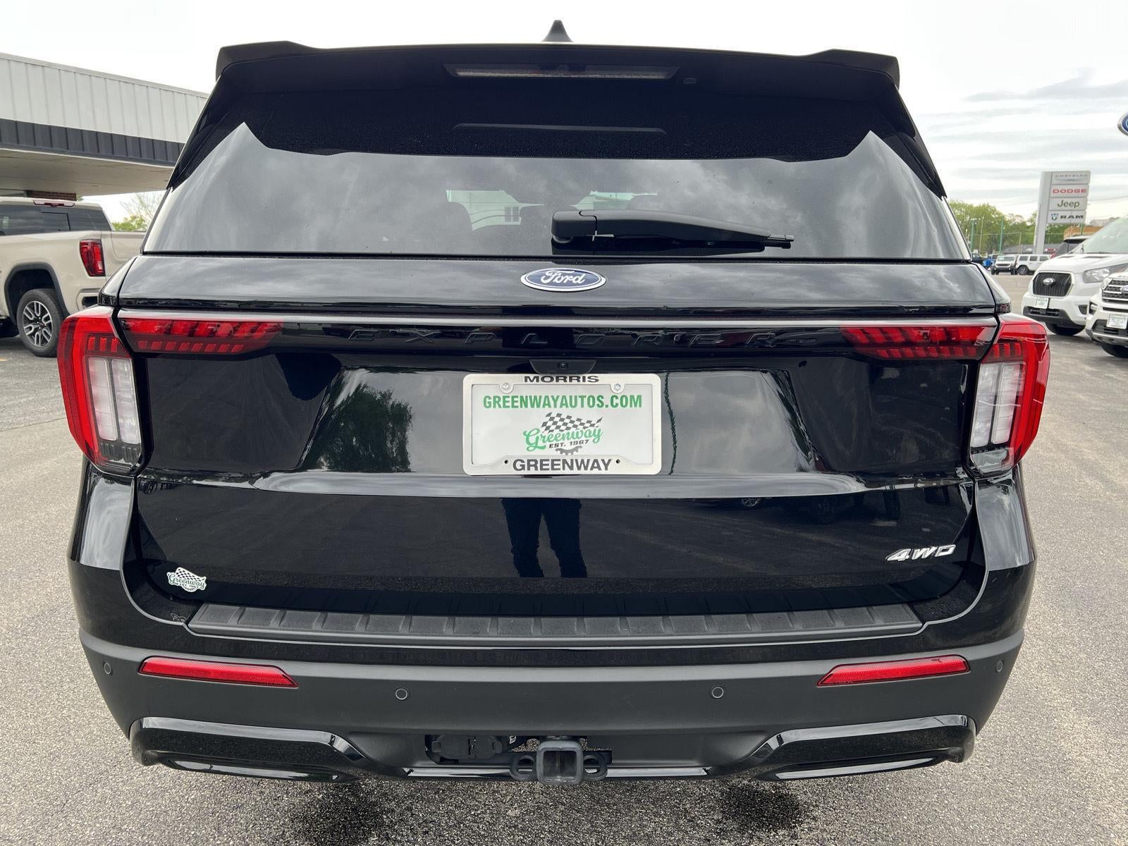 2025 Ford Explorer ST-Line