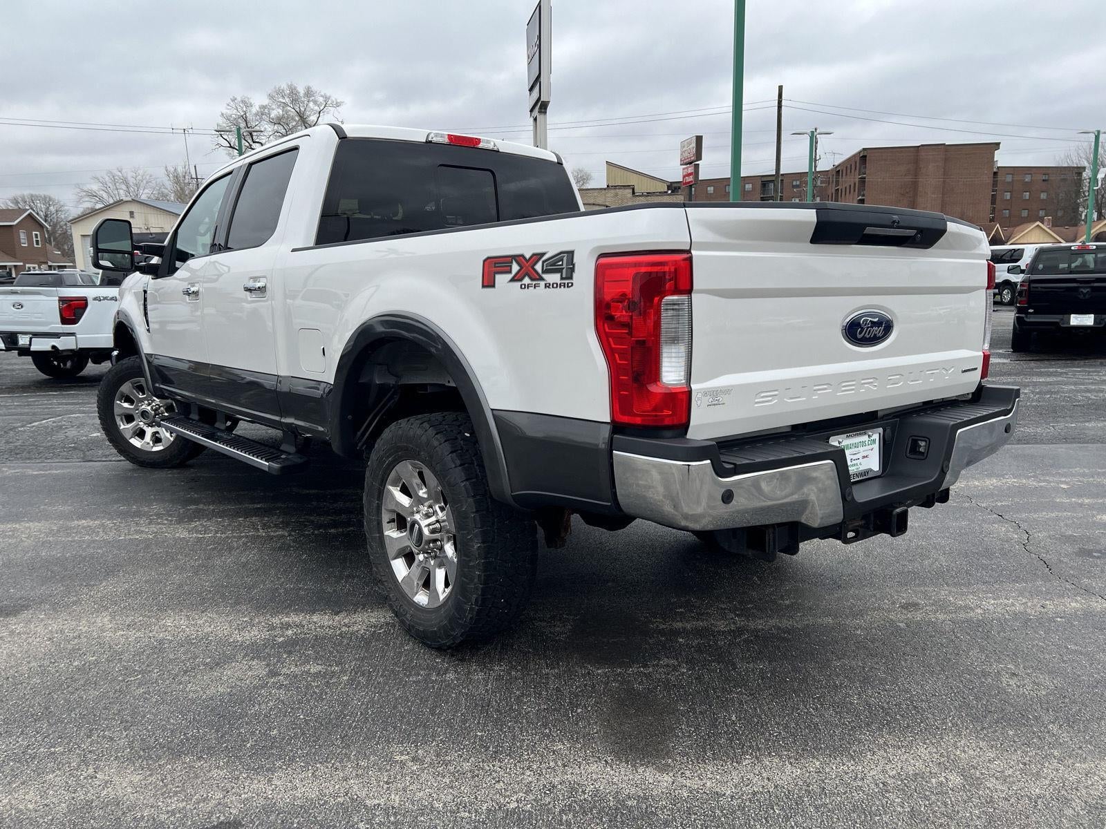 2017 Ford Super Duty F-250 SRW Lariat