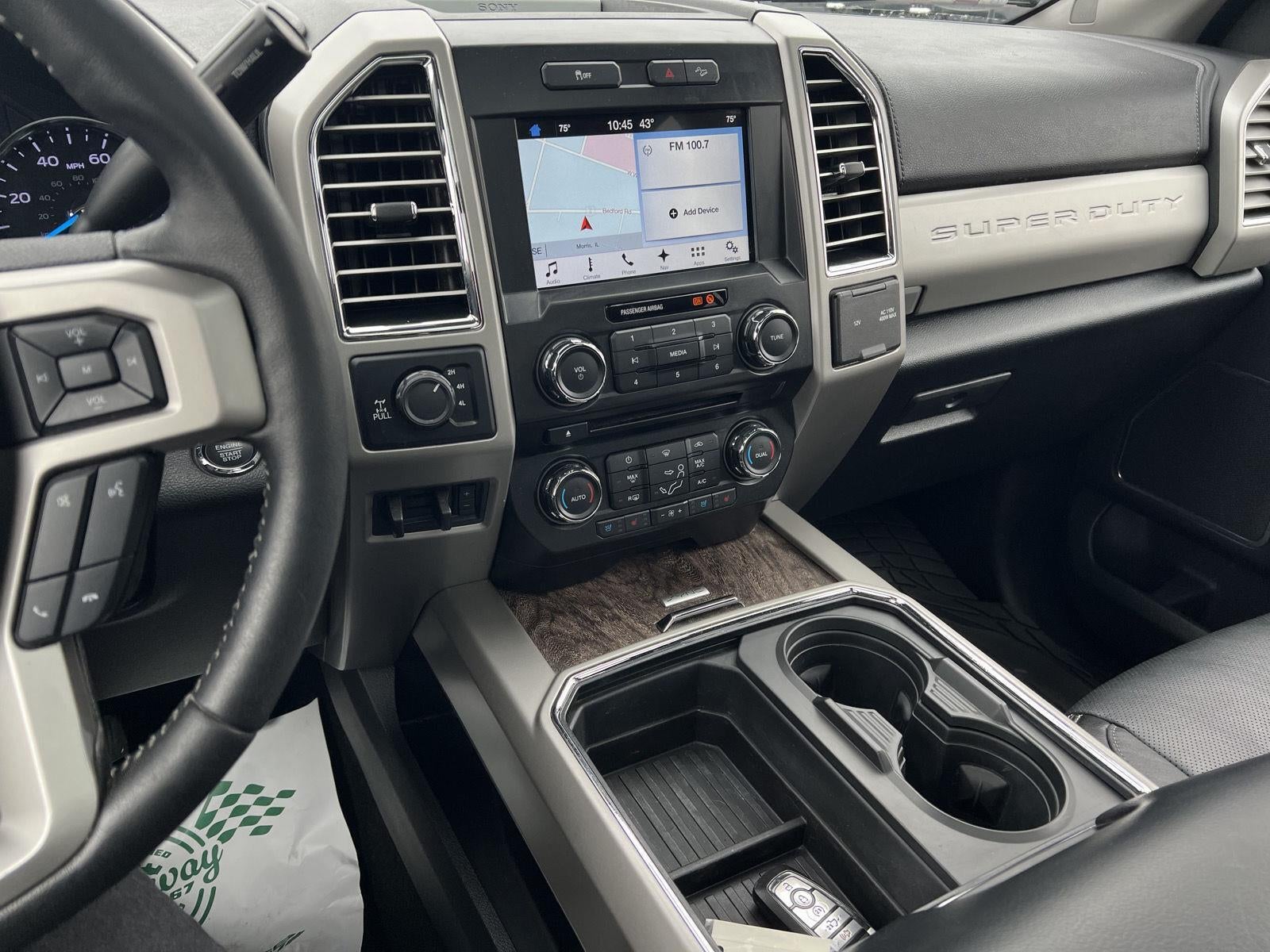 2017 Ford Super Duty F-250 SRW Lariat