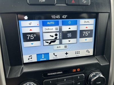2017 Ford Super Duty F-250 SRW Lariat