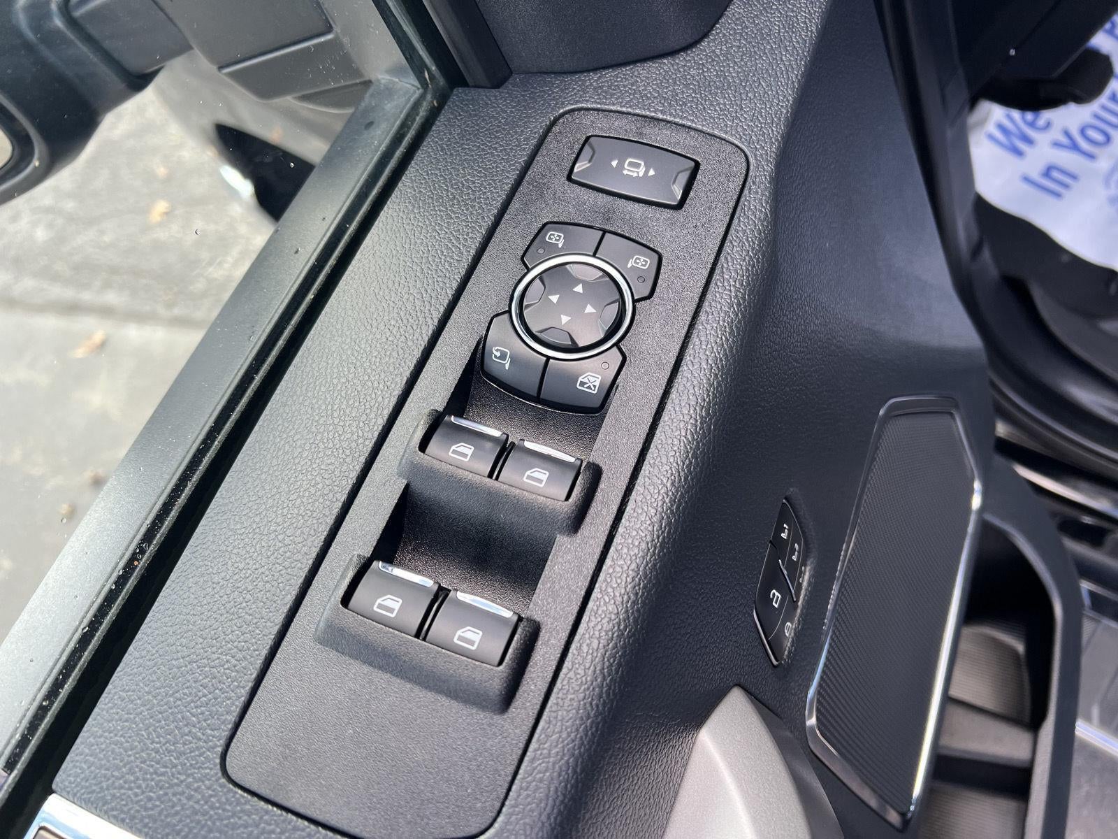2022 Ford Super Duty F-250 SRW LARIAT