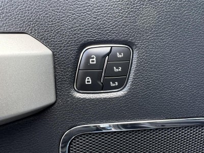 2022 Ford Super Duty F-250 SRW LARIAT