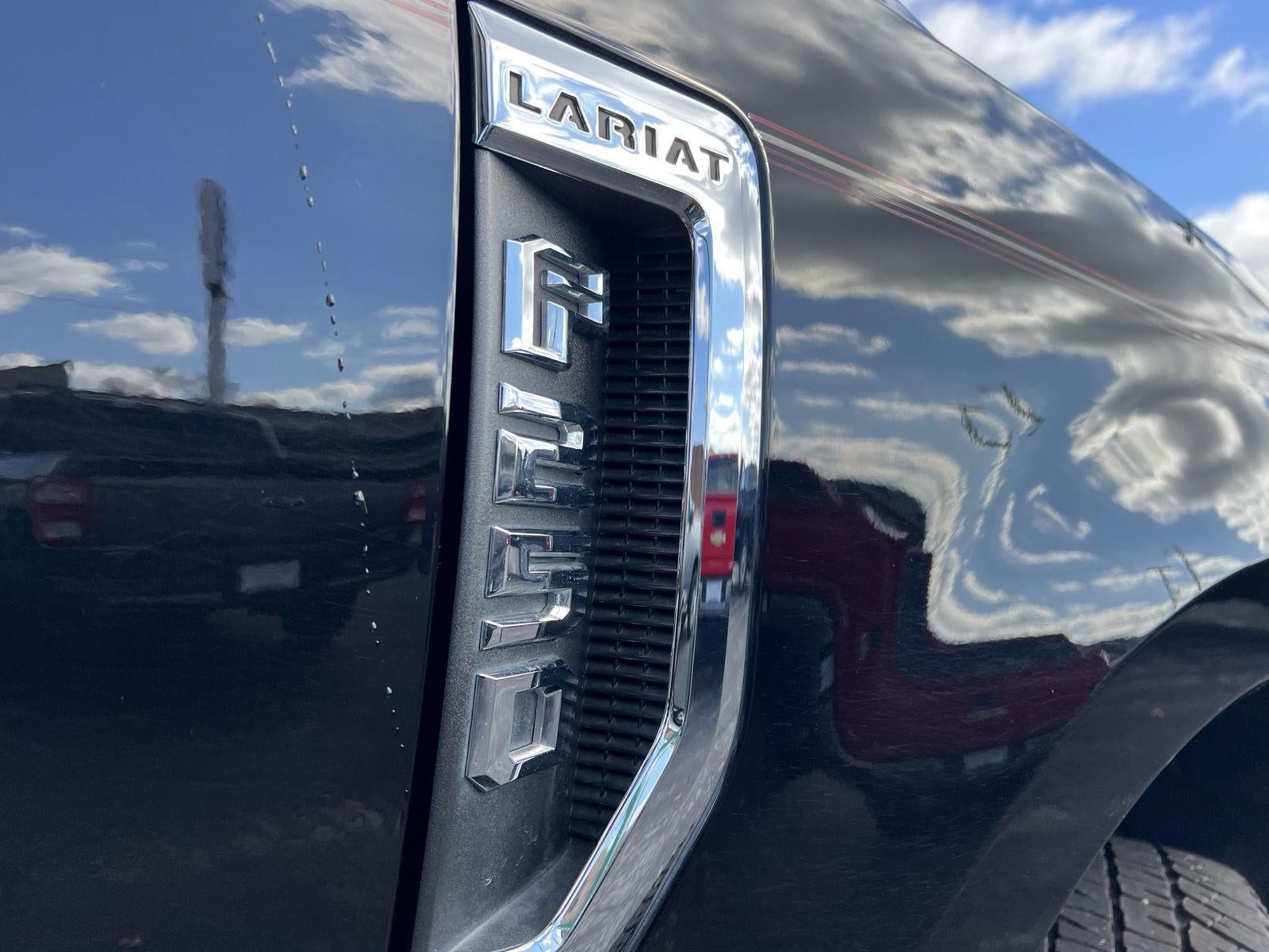 2022 Ford Super Duty F-250 SRW LARIAT